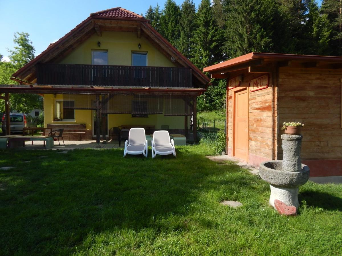 Sunny Holiday House B&B Ljubno Esterno foto